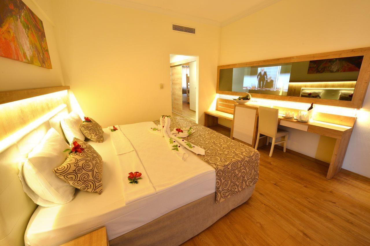 Cesars Resort Side Kumkoy Exterior foto